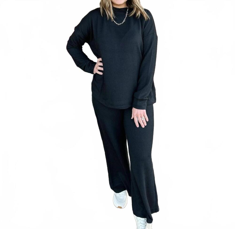 NEW ZENANA ribbed mock neck set in black